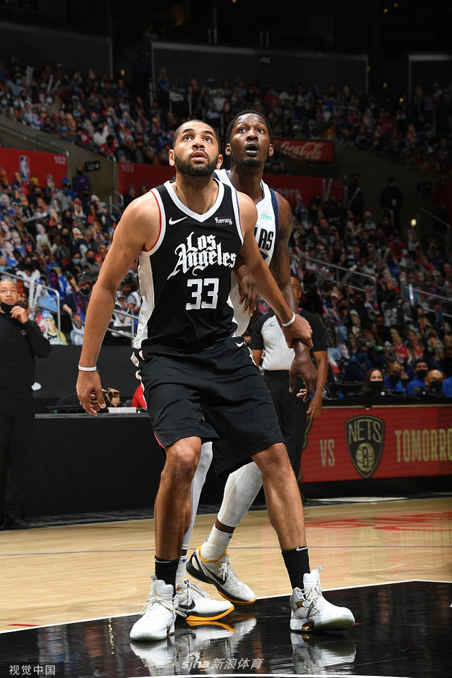 在帕利尼亚 在帕利尼亚